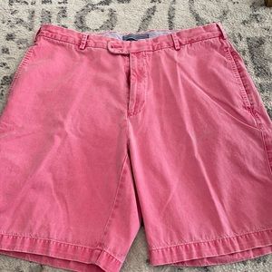 Men’s pink Peter Millar shorts